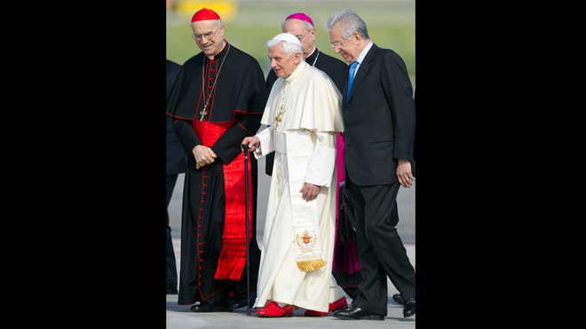 Pope Cane.jpg